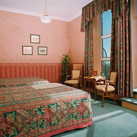 Otel The Address Cork