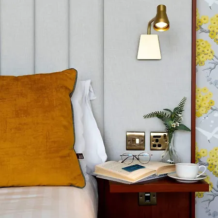 Hotel The Address 4*