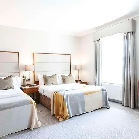 فندق The Address