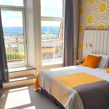 The Address كورك